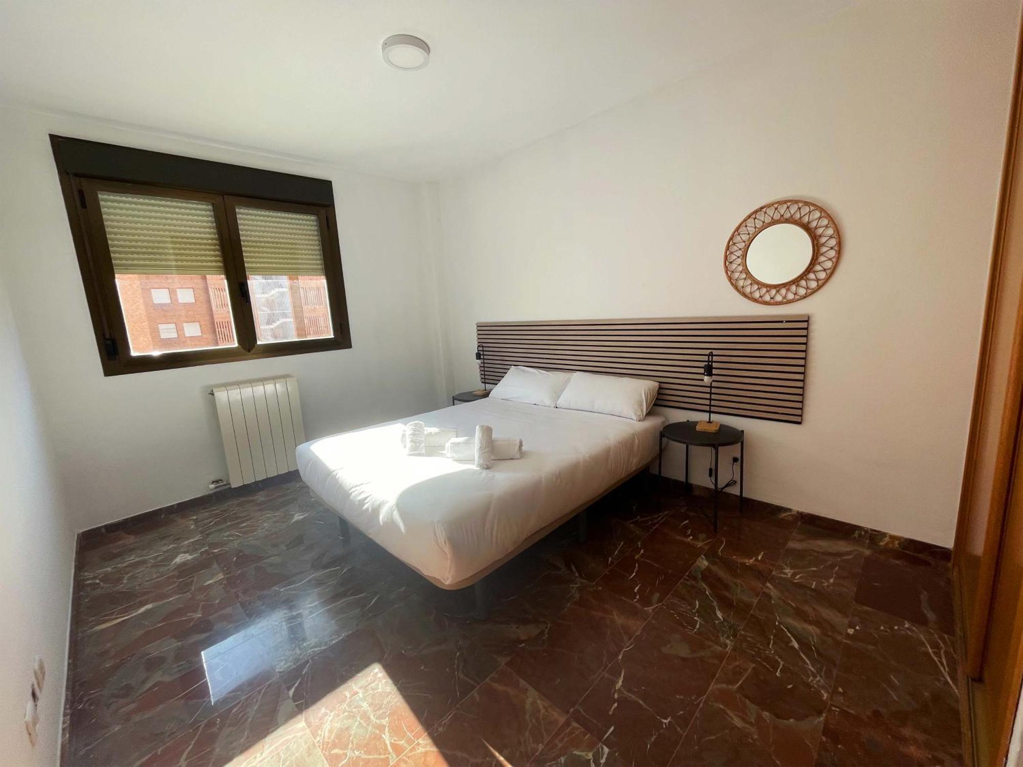 Apartamentos El Pilar Suites 3000 萨拉戈萨 外观 照片