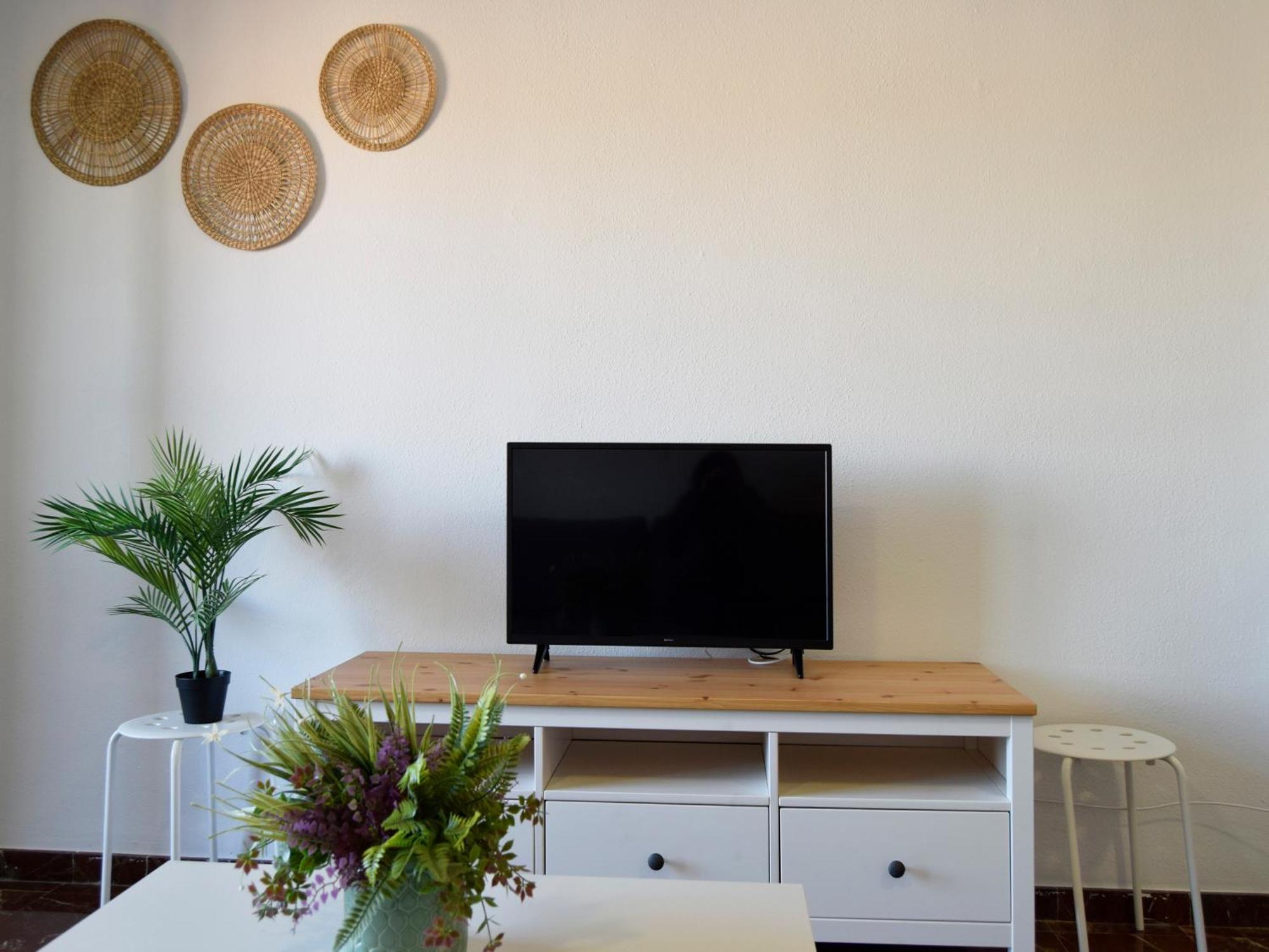 Apartamentos El Pilar Suites 3000 萨拉戈萨 外观 照片